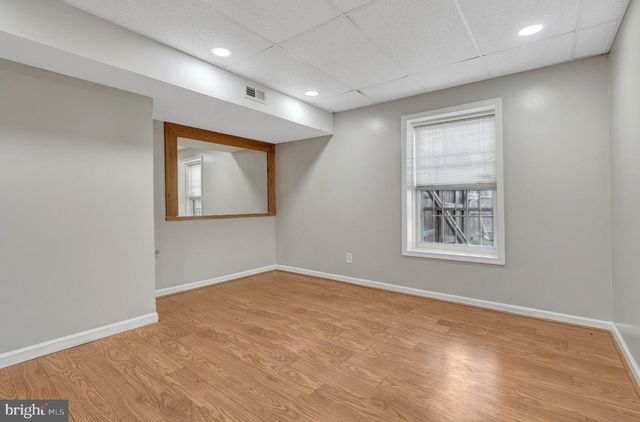 89 GOTLAND CIR, Martinsburg, WV 25405