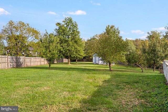 89 GOTLAND CIR, Martinsburg, WV 25405
