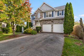 89 GOTLAND CIR, Martinsburg, WV 25405