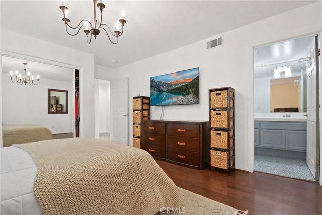1158 W 11th Street J, San Pedro, CA 90731