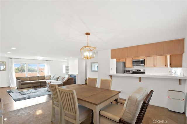 1158 W 11th Street J, San Pedro, CA 90731
