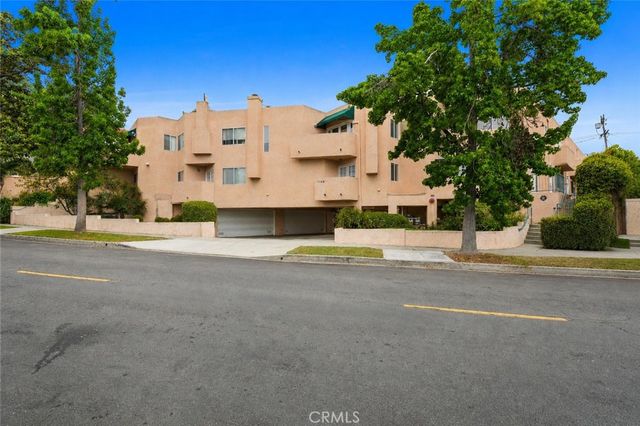 1158 W 11th Street J, San Pedro, CA 90731