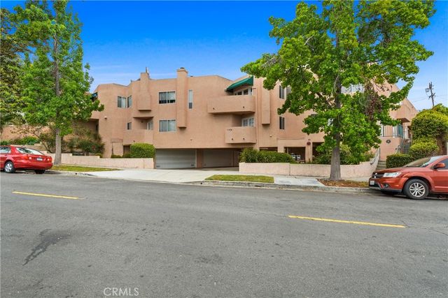 1158 W 11th Street J, San Pedro, CA 90731