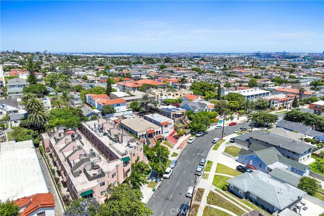 1158 W 11th Street J, San Pedro, CA 90731