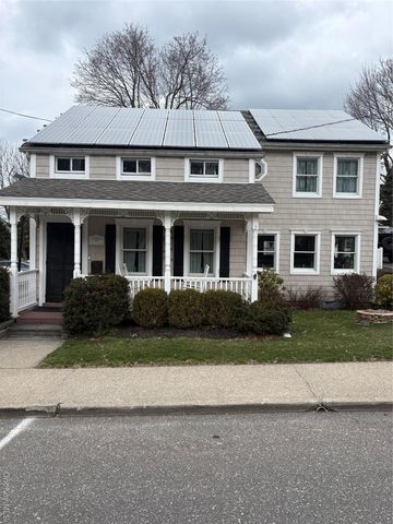 105 Myrtle Avenue, Port Jefferson, NY 11777