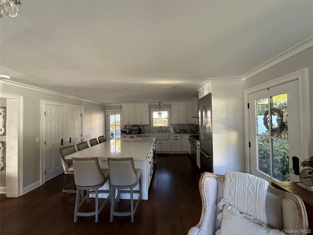 105 Myrtle Avenue, Port Jefferson, NY 11777