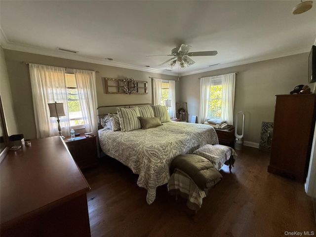 105 Myrtle Avenue, Port Jefferson, NY 11777