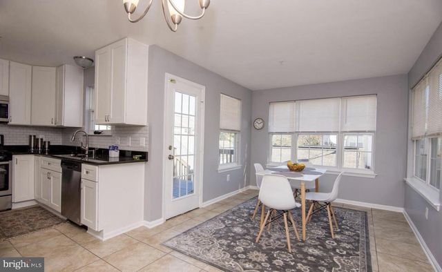 8800 COMMUNITY SQUARE LN, Upper Marlboro, MD 20772