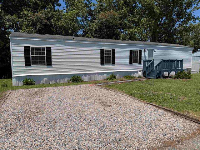 1003 Baron Ln., North Myrtle Beach, SC 29582