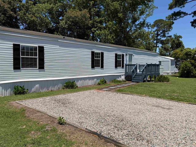 1003 Baron Ln., North Myrtle Beach, SC 29582