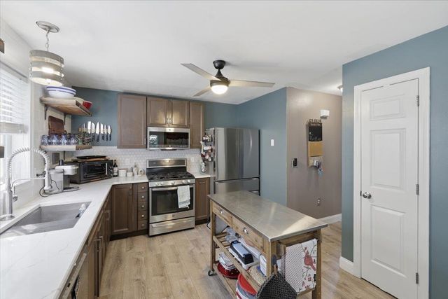161 Forest Hill Way Unit 43, Manchester, NH 03109