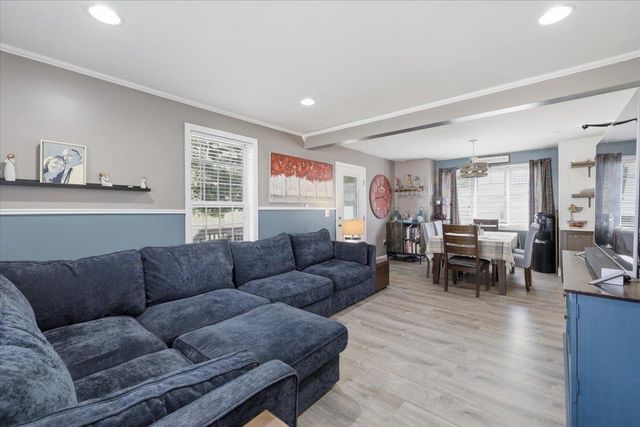 161 Forest Hill Way Unit 43, Manchester, NH 03109