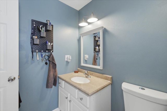161 Forest Hill Way Unit 43, Manchester, NH 03109