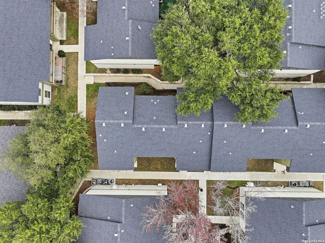 100 Lorenz Rd Apt 802, San Antonio, TX 78209