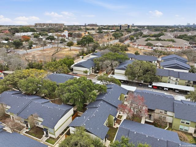 100 Lorenz Rd Apt 802, San Antonio, TX 78209