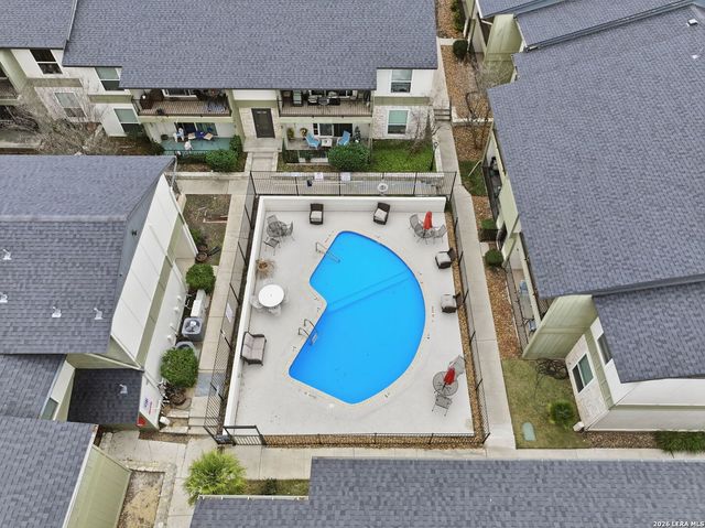 100 Lorenz Rd Apt 802, San Antonio, TX 78209
