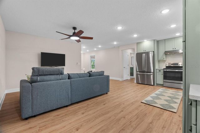 19345 MARDI GRAS STREET, Orlando, FL 32833