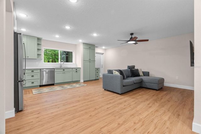 19345 MARDI GRAS STREET, Orlando, FL 32833