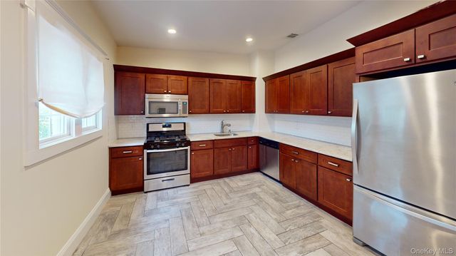 5 Wayne Avenue, Suffern, NY 10901