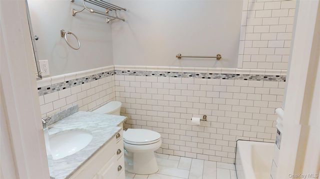 5 Wayne Avenue, Suffern, NY 10901