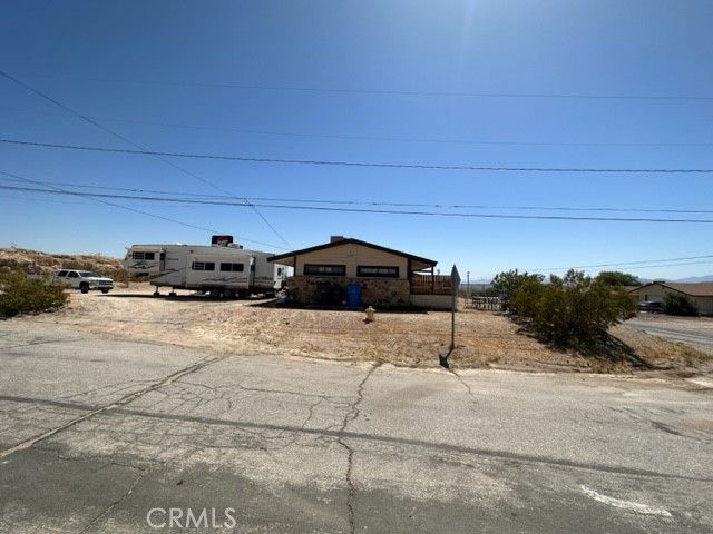 451 Armory Road, Barstow, CA 92311