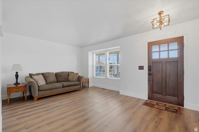5576 S 4100 W, Roy, UT 84067