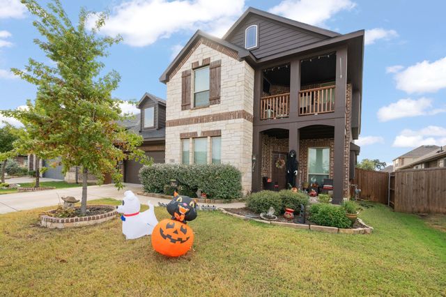 1112 Bear Oak Drive, Burleson, TX 76028