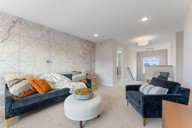 15825 Wyoming Avenue, Savage, MN 55372