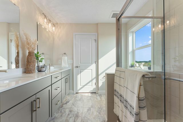 15825 Wyoming Avenue, Savage, MN 55372