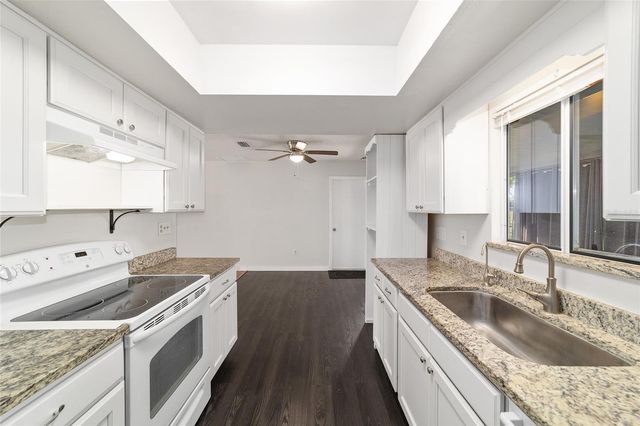 8329 SW 105TH PLACE, Ocala, FL 34481