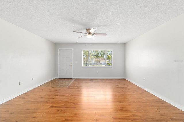 8329 SW 105TH PLACE, Ocala, FL 34481