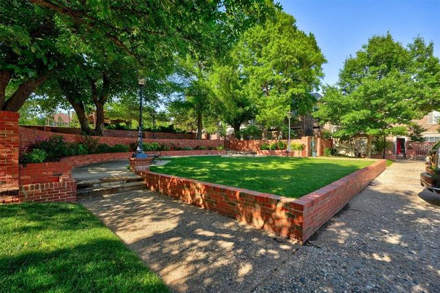 6440 Brandywine Lane, Oklahoma City, OK 73116