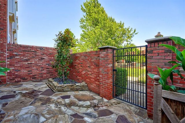 6440 Brandywine Lane, Oklahoma City, OK 73116