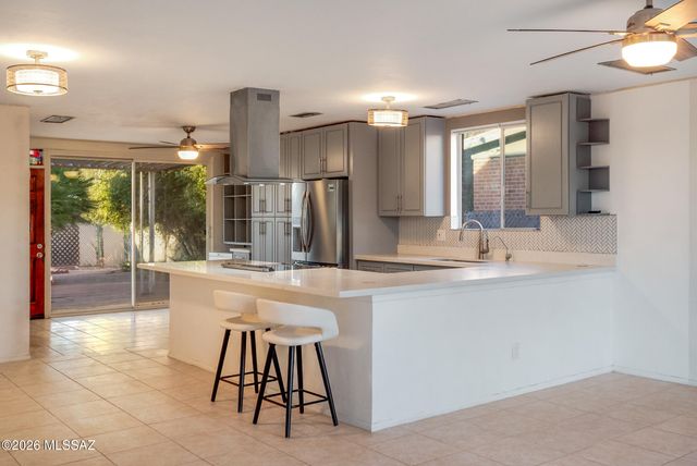 5051 E Julia Street, Tucson, AZ 85711