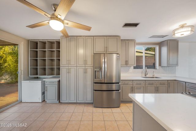 5051 E Julia Street, Tucson, AZ 85711