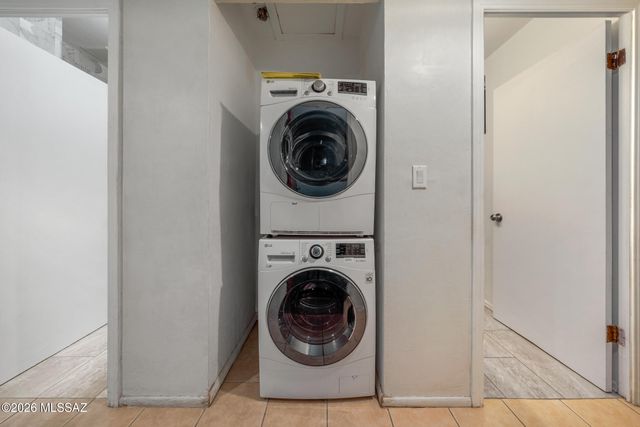 5051 E Julia Street, Tucson, AZ 85711