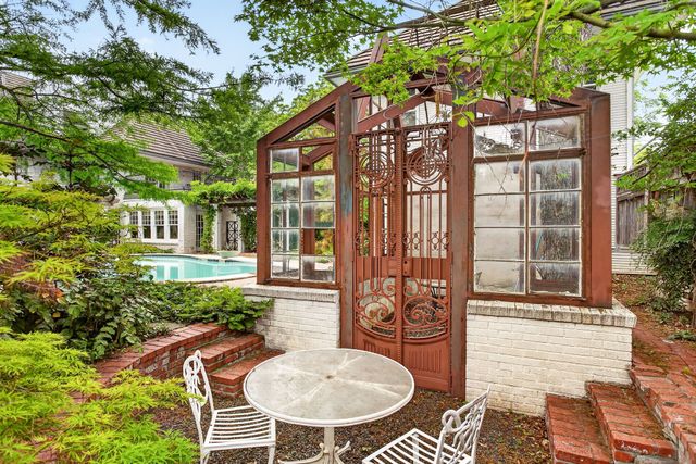 1600 Elizabeth Boulevard, Fort Worth, TX 76110