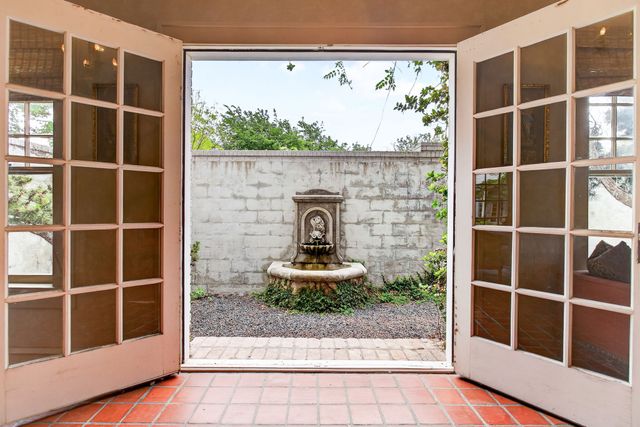 1600 Elizabeth Boulevard, Fort Worth, TX 76110