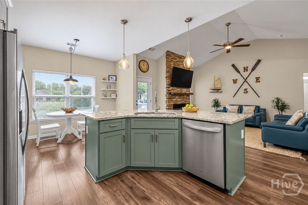 Image 13 of property listing at 785 Goshen Road, Rincon, GA 31326