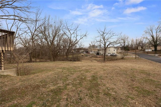 530 Hamilton Street, Warrensburg, MO 64093