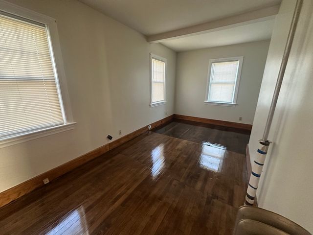 242 Greenwood St, Worcester, MA 01607