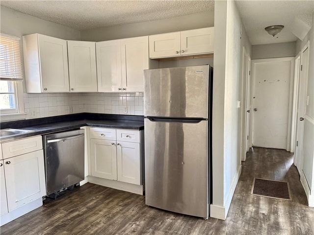 9822 E Independence Avenue, Independence, MO 64053