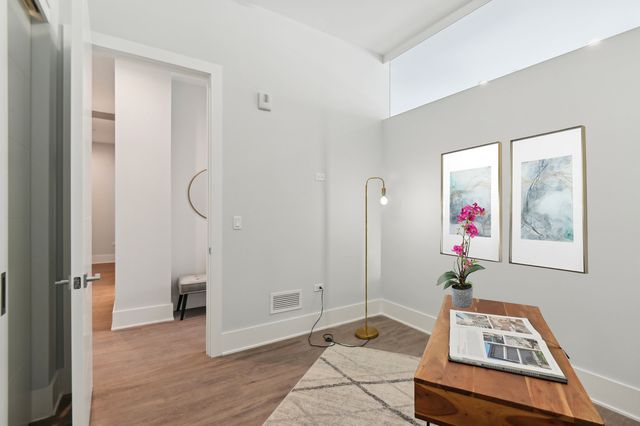 812 W Adams Street 600, Chicago, IL 60607