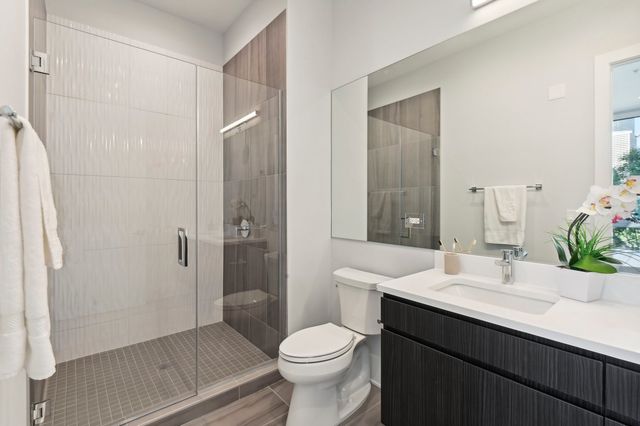 812 W Adams Street 600, Chicago, IL 60607