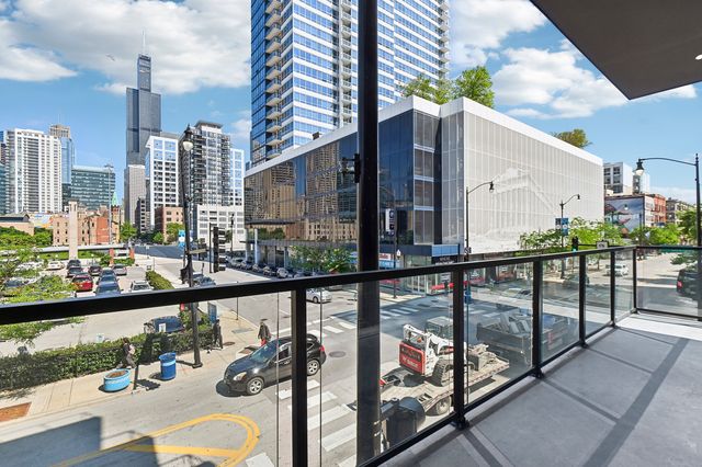 812 W Adams Street 600, Chicago, IL 60607