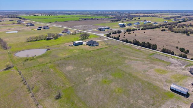 5472 County Road 1093, Celeste, TX 75423