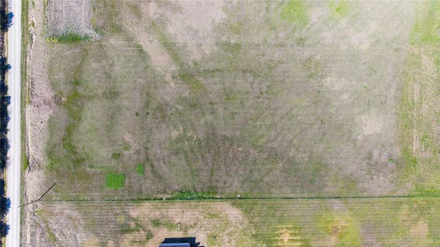 5472 County Road 1093, Celeste, TX 75423