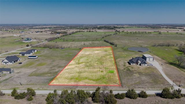 5472 County Road 1093, Celeste, TX 75423