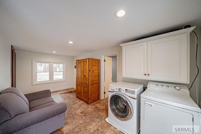 999 S Lee Avenue, Idaho Falls, ID 83404