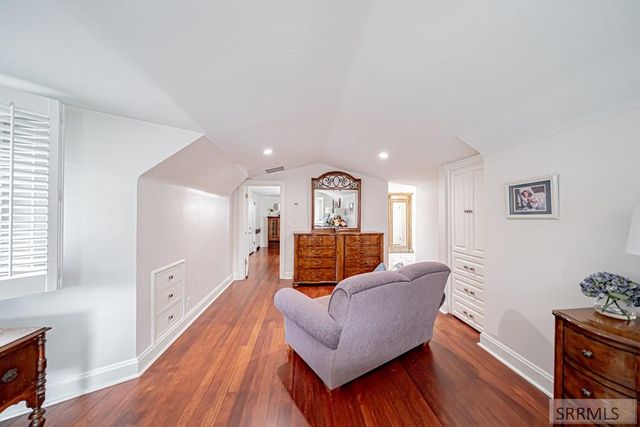 999 S Lee Avenue, Idaho Falls, ID 83404